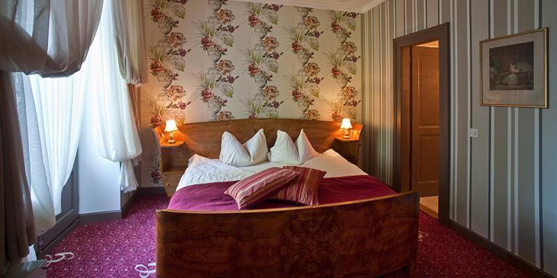 Grandhotel Giessbach Brienz  Rom bilde