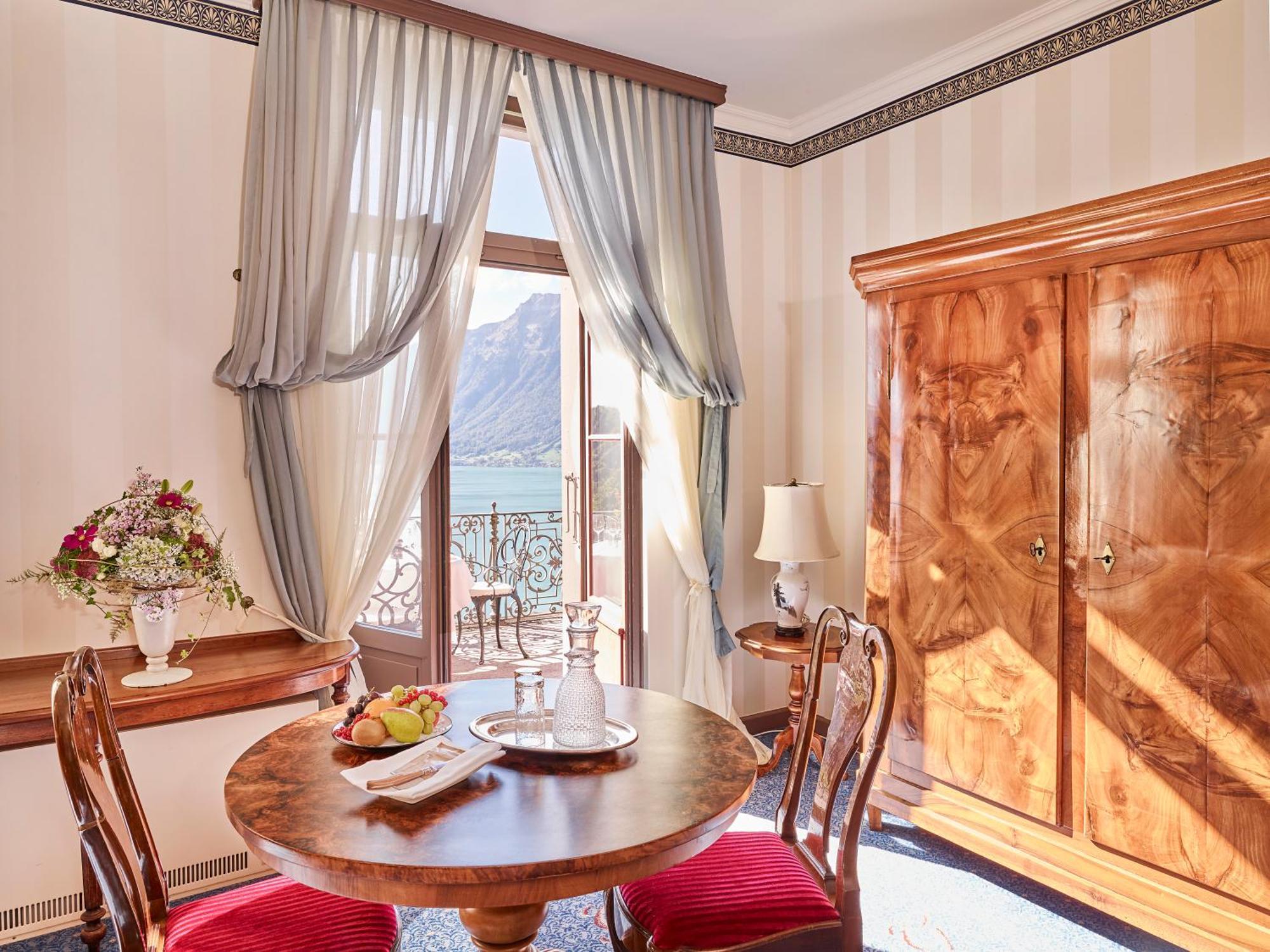 Grandhotel Giessbach Brienz  Rom bilde